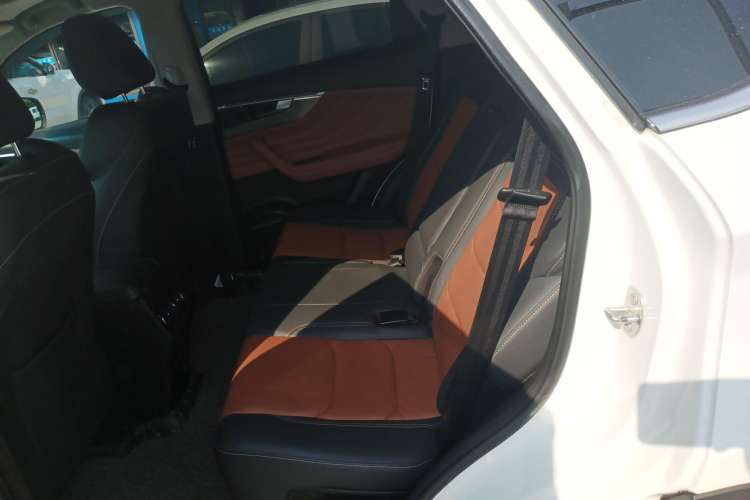 Used JETOUR X70S 2019 1.5T Automatic ZHENG TU Version China V Standard Left Rear Seat
