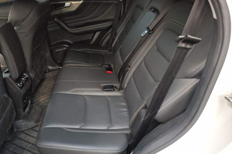 Used JETOUR X70S 2019 1.5T Manual ZHENG TU Version China V Standard Left Rear Seat