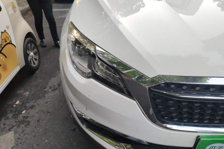 Used JETOUR X70S 2019 1.5T Automatic ZHENG TU Version China V Standard Right Front Headlight