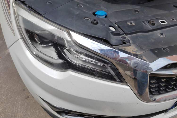 Used JETOUR X70S 2019 1.5T Automatic Tundra Version China V Standard Right Front Headlight