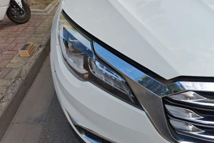 Used JETOUR X70S 2019 1.5T Manual ZHENG TU Version China V Standard Right Front Headlight