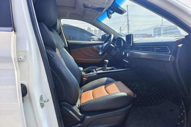 Used JETOUR X70S 2019 1.5T Automatic ZHENG TU Version China V Standard Right Front Seat