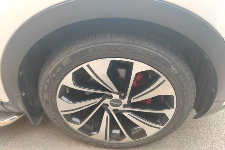 Used JETOUR X70S 2019 1.5T Automatic ZHENG TU Version China V Standard Right Front Wheel Hub