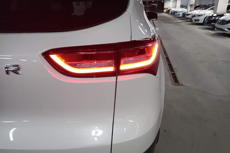 Used JETOUR X70S 2019 1.5T Automatic Explore Edition China V Standard Right Rear Taillight
