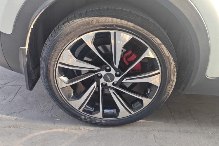 Used JETOUR X70S 2019 1.5T DCT Tundra Edition 5 Seats Right Rear Wheel Hub