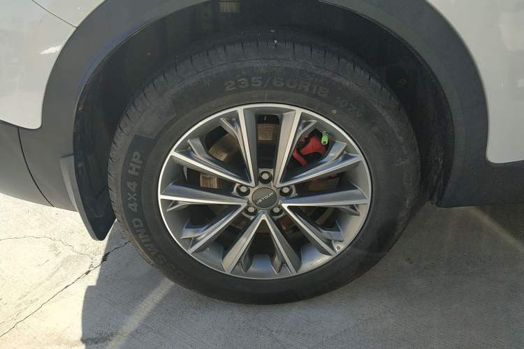 Used JETOUR X70S 2019 1.5T DCT Explore Edition 5 Seats Right Rear Wheel Hub