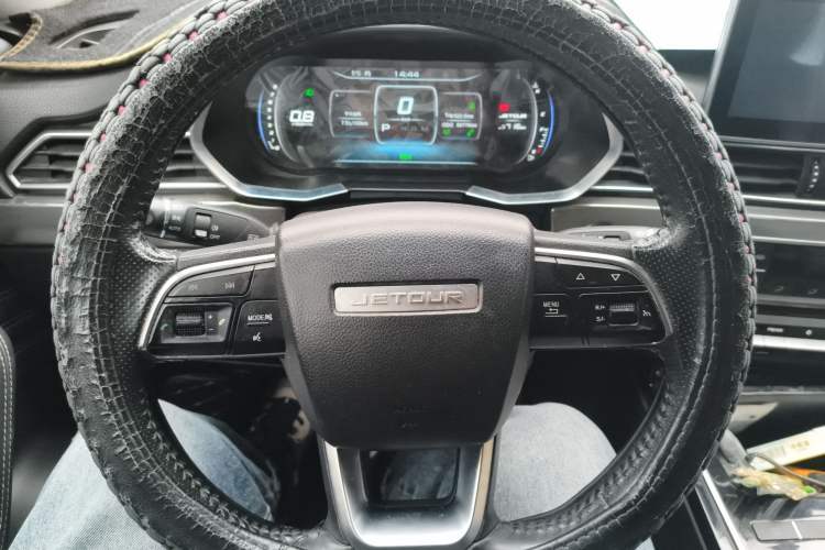 Used JETOUR X70S 2019 1.5T DCT Tundra Edition 5 Seats Steering Wheel