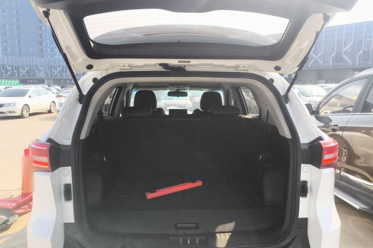 Used JETOUR X70S 2019 1.5T Automatic Explore Edition China V Standard Trunk