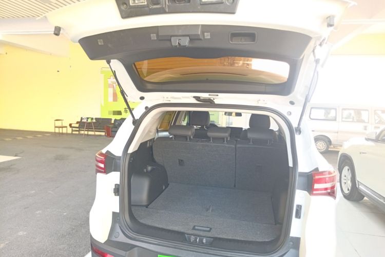 Used JETOUR X70S 2019 1.5T Manual Explore Edition China V Standard Trunk