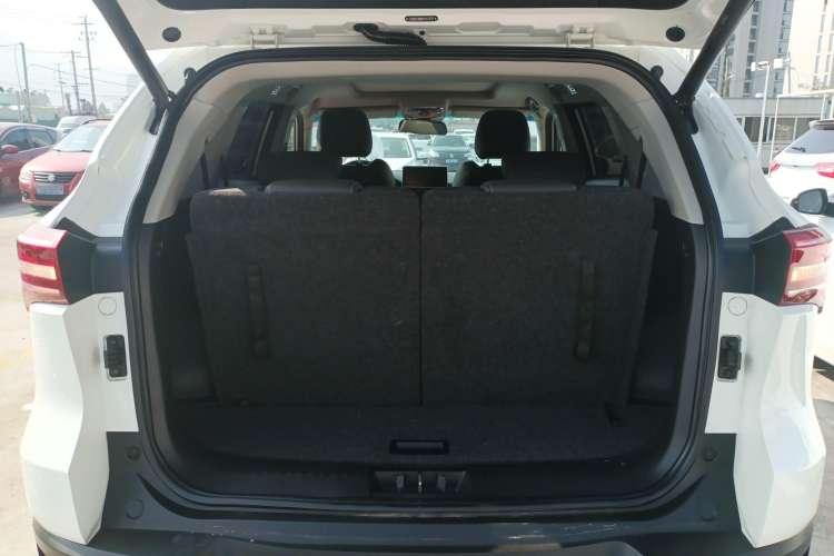 Used JETOUR X70S 2019 1.5T Automatic ZHENG TU Version China V Standard Trunk