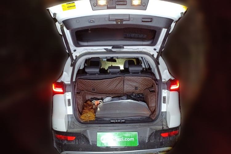 Used JETOUR X70S 2019 1.5T Manual ZHENG TU Version China V Standard Trunk