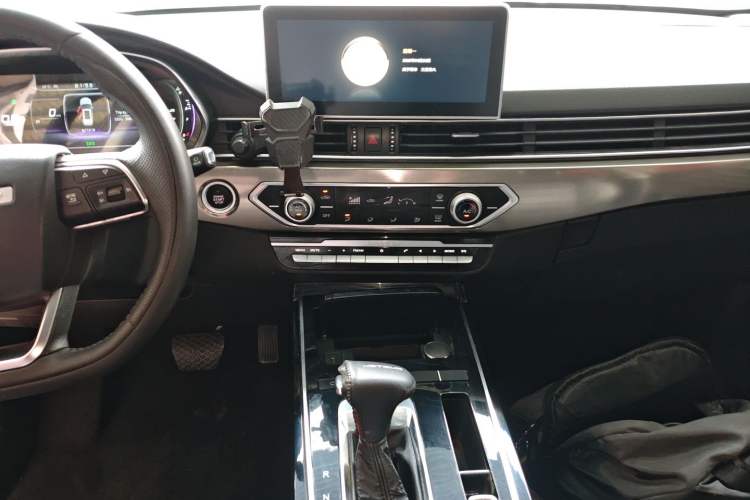 Used JETOUR X70S 2020 1.5T DCT Xingchen Edition 5 Seats Audio And AC Panel