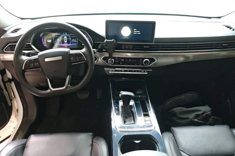 Used JETOUR X70S 2020 1.5T DCT Xingchen Edition 5 Seats Center Console