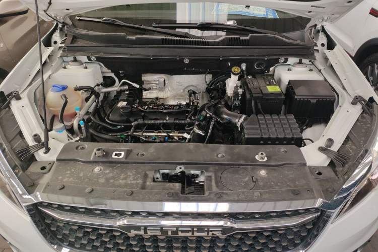 Used JETOUR X70S 2020 1.5T DCT Dynamic Version 5 Seats Engine Bay