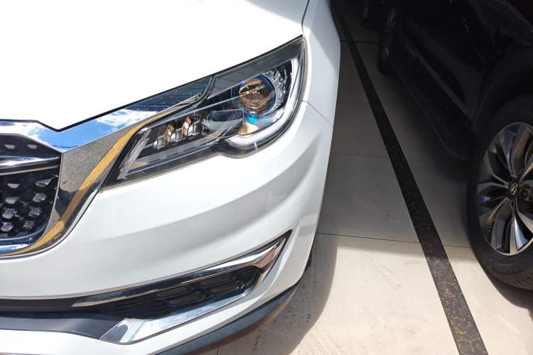 Used JETOUR X70S 2020 1.5T DCT Xingchen Edition 5 Seats Left Front Headlight