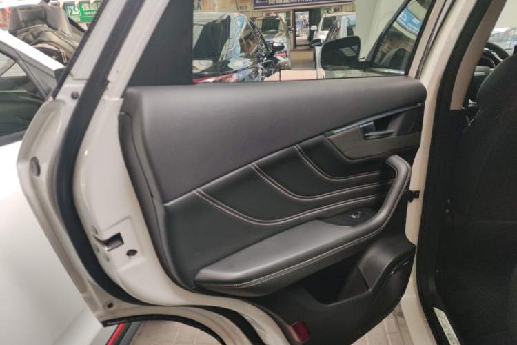 Used JETOUR X70S 2020 1.5T DCT Dynamic Version 5 Seats Left Rear Door Interior
