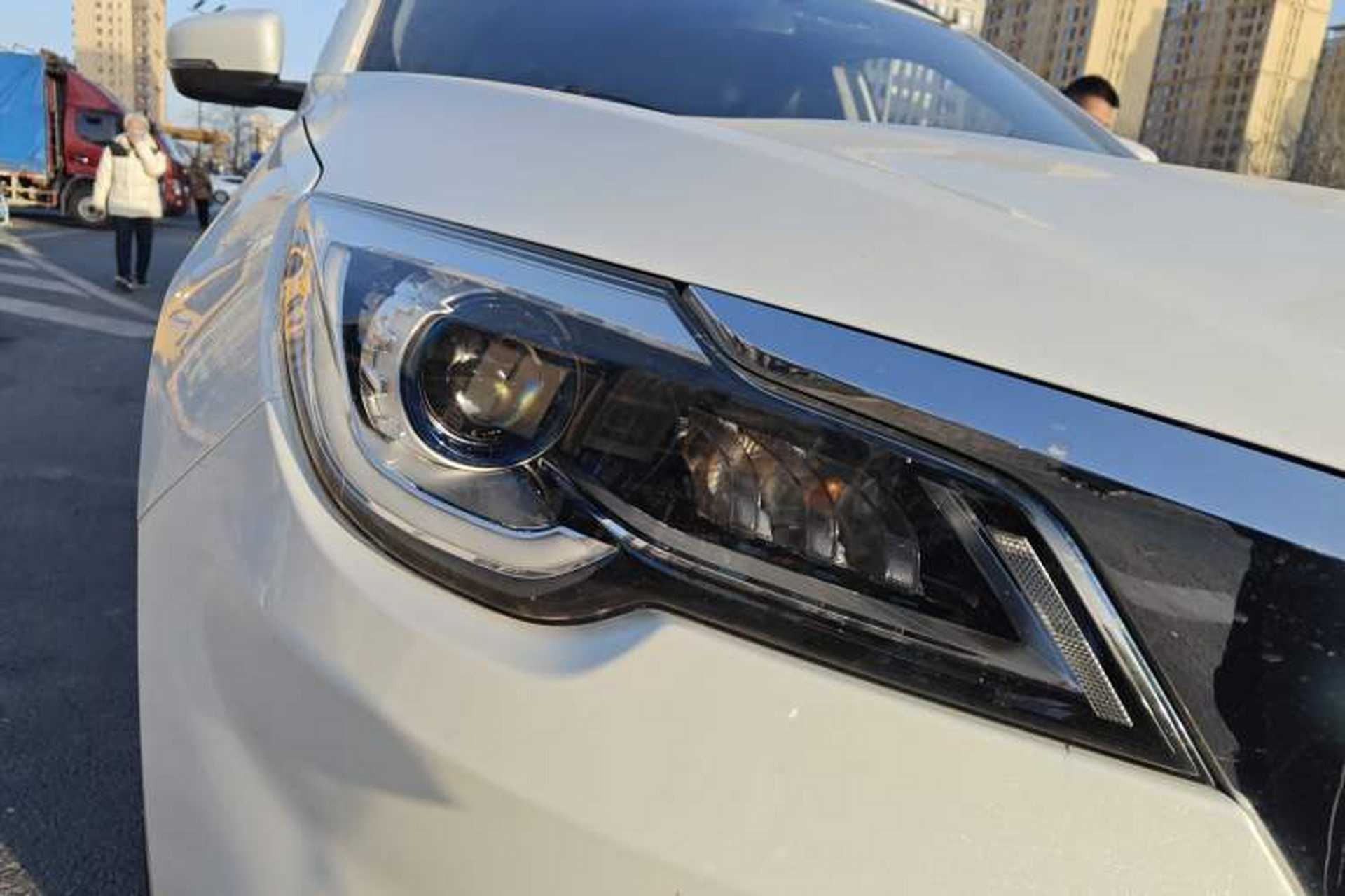 Used JETOUR X70S 2020 1.5T DCT Xingchen Edition 5 Seats Right Front Headlight