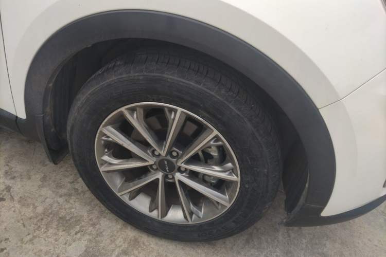Used JETOUR X70S 2020 1.5T DCT Dynamic Version 5 Seats Right Front Wheel Hub