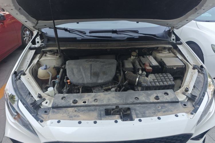 Used JETOUR X70S 2021 1.6T DCT Qingdong Edition 5-seater Engine Bay
