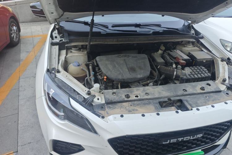 Used JETOUR X70S 2021 1.6T DCT Qingdong Edition 5-seater Engine Bay Right