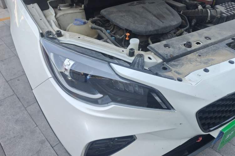 Used JETOUR X70S 2021 1.6T DCT Qingdong Edition 5-seater Right Front Headlight