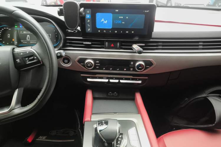 Used JETOUR X70S 2022 1.5T DCT Free Edition 5 Seats Audio And AC Panel