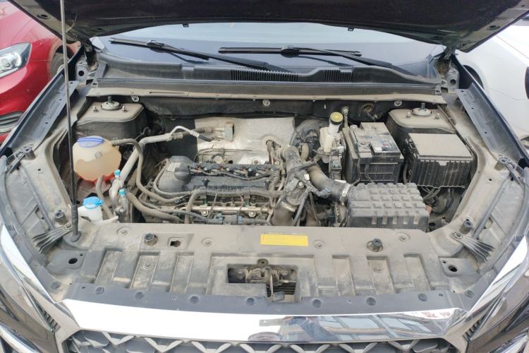 Used JETOUR X70S 2022 1.5T DCT Active Version 7-Seater Engine Bay