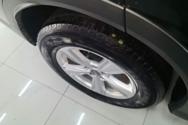Used JETOUR X70S 2022 1.5T Manual Fanghua Edition 5 Seats Exterior 2