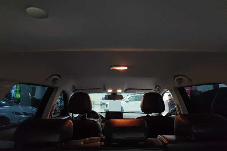 Used JETOUR X70S 2022 1.5T DCT Active Version 7-Seater Headliner