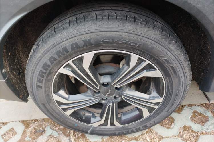 Used JETOUR X70S 2022 1.5T DCT Active Version 7-Seater Right Rear Wheel Hub