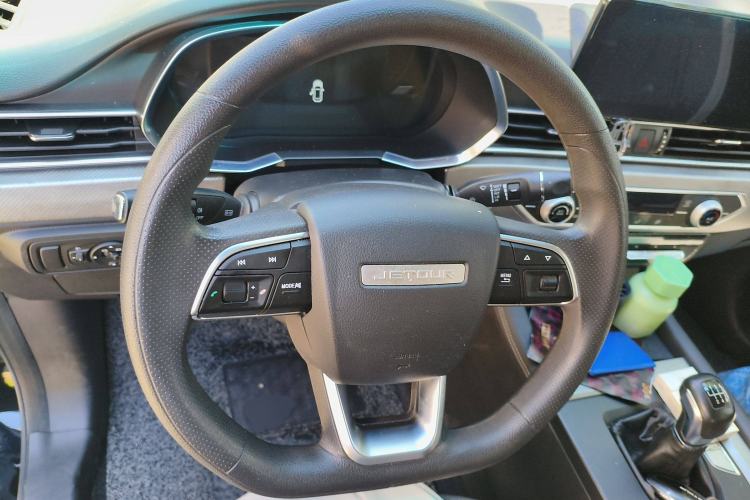 Used JETOUR X70S 2022 1.5T Manual Fanghua Edition 7 Seats Steering Wheel