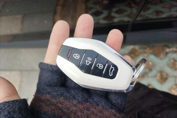 Used JETOUR X70S 2022 1.5T DCT Active Version 7-Seater Vehicle Key