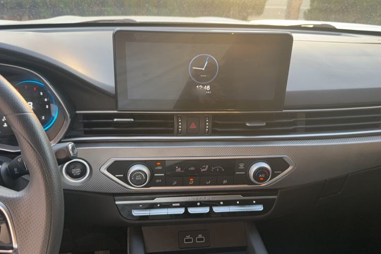 Used JETOUR X70S 2022 1.5T Manual Fanghua Edition 5 Seats Audio And AC Panel