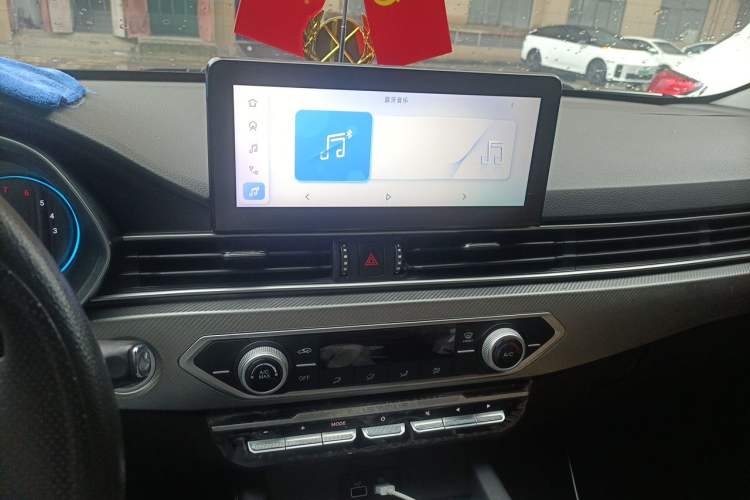 Used JETOUR X70S 2022 1.5T Manual Fanghua Edition 5 Seats Audio And AC Panel