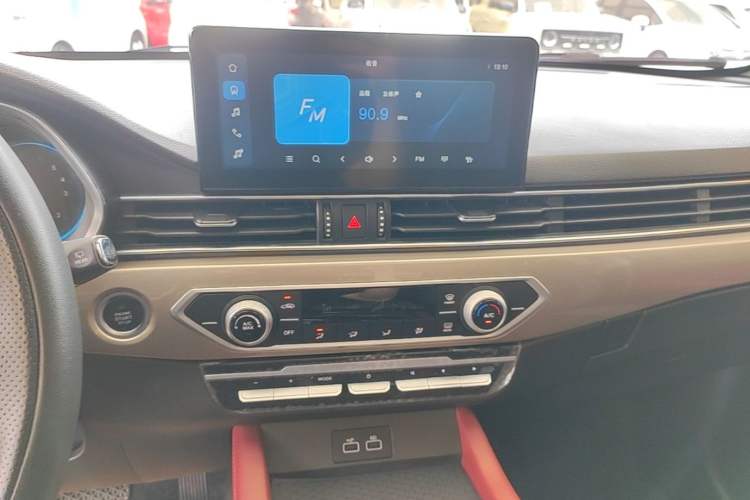 Used JETOUR X70S 2022 1.5T DCT Active Version 5 Seats Audio And AC Panel