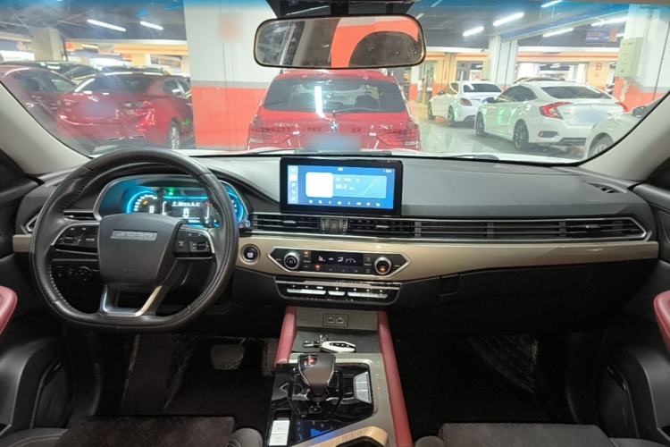 Used JETOUR X70S 2022 1.5T DCT Active Version 5 Seats Center Console