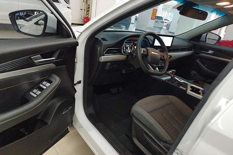 Used JETOUR X70S 2022 1.5T DCT Active Version 7-Seater Driver Seat