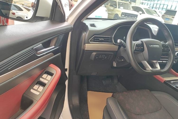 Used JETOUR X70S 2022 1.5T DCT Active Version 5 Seats Driver Seat