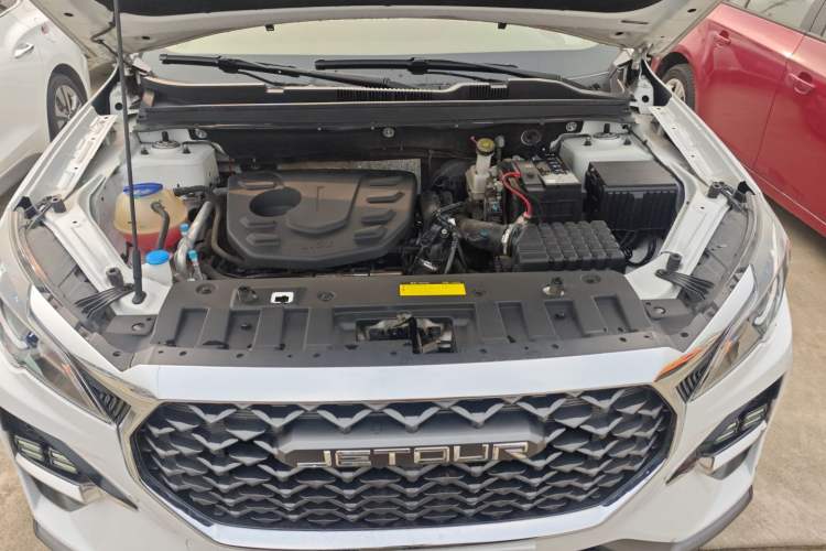 Used JETOUR X70S 2022 1.5T DCT Active Version 5 Seats Engine Bay