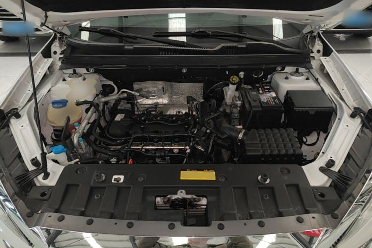 Used JETOUR X70S 2022 1.5T Manual Fanghua Edition 5 Seats Engine Bay