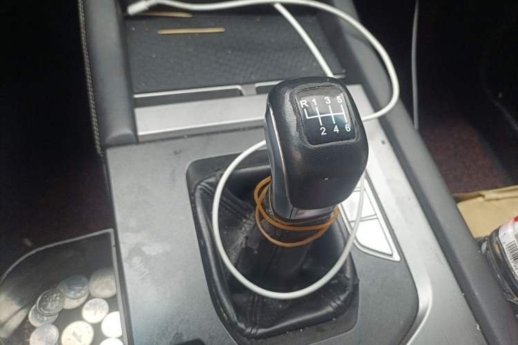 Used JETOUR X70S 2022 1.5T Manual Fanghua Edition 5 Seats Gear Lever