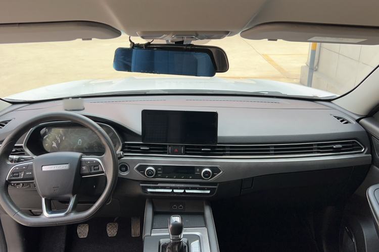 Used JETOUR X70S 2022 1.5T Manual Fanghua Edition 5 Seats Interior 3