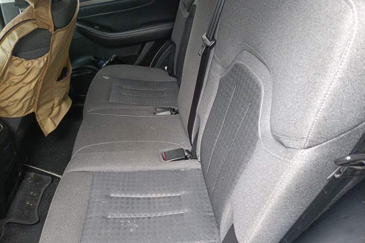 Used JETOUR X70S 2022 1.5T Manual Fanghua Edition 5 Seats Left Rear Seat
