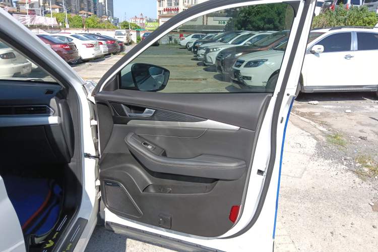 Used JETOUR X70S 2022 1.5T DCT Active Version 5 Seats Right Front Door Interior