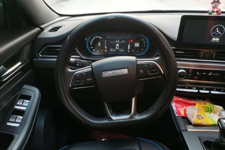 Used JETOUR X70S 2022 1.5T Manual Fanghua Edition 5 Seats Steering Wheel
