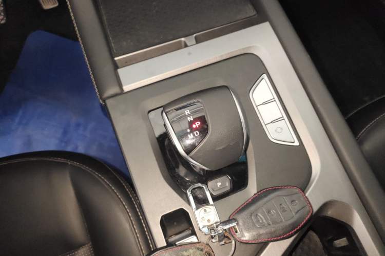 Used JETOUR X70S 2023 1.5T DCT Glory Edition 5-seater Gear Lever