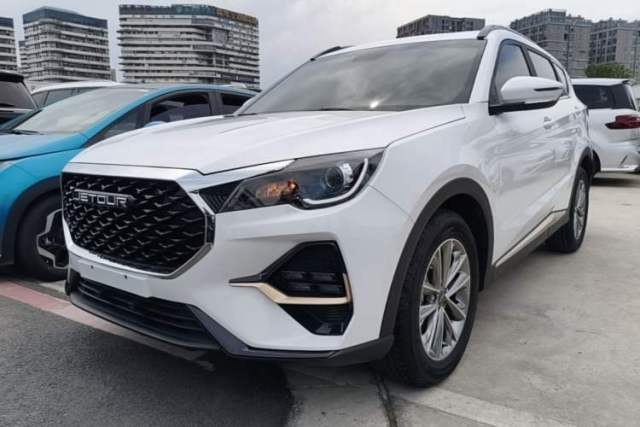 Used JETOUR X70S 2023 1.5T DCT Glory Edition 7-Seater