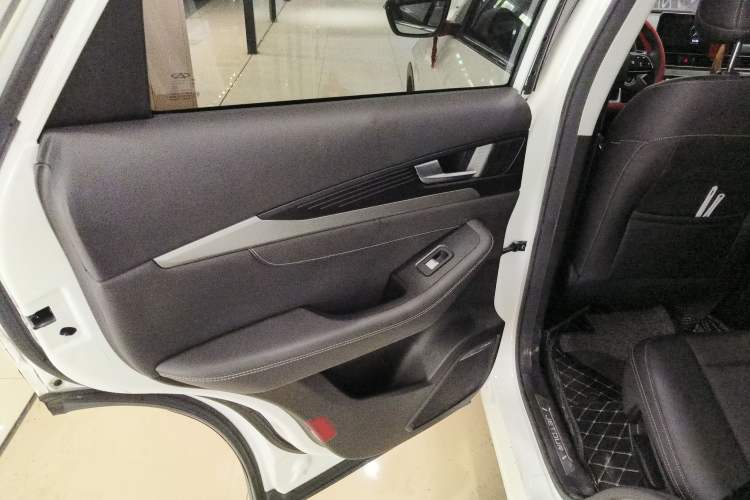 Used JETOUR X70S 2023 1.5T DCT Glory Edition 7-Seater Interior 8