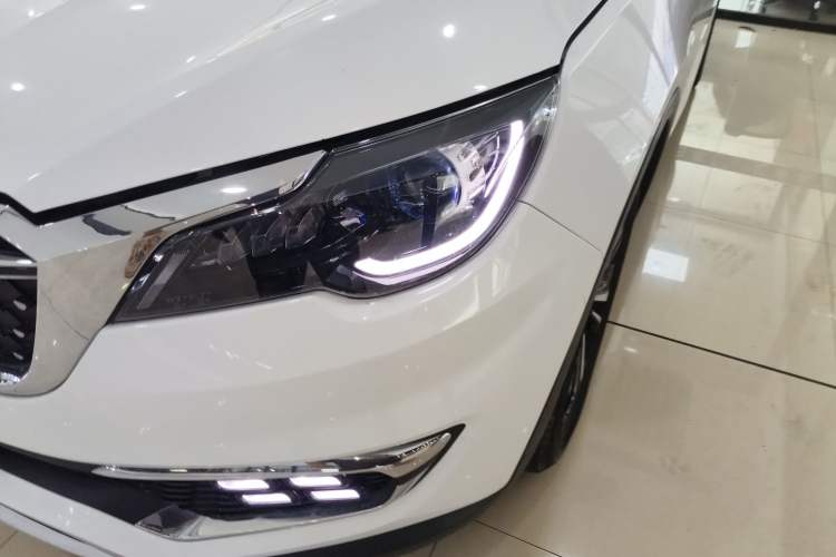 Used JETOUR X70S 2023 1.5T DCT Glory Edition 7-Seater Left Front Headlight