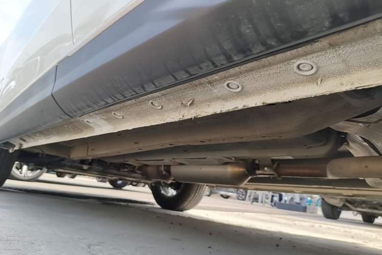 Used JETOUR X70S 2023 1.5T DCT Glory Edition 7-Seater Left Side Sill